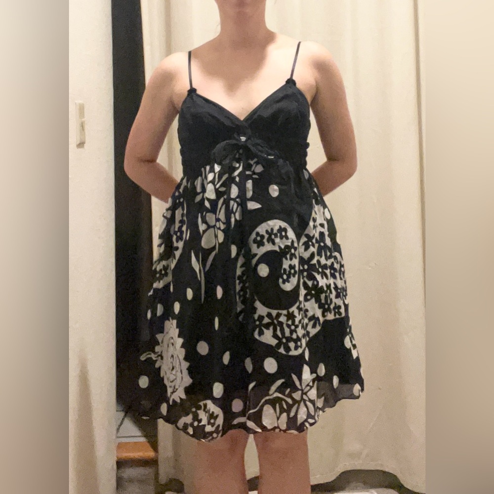 StudioM Size XS baby doll lightweight dress